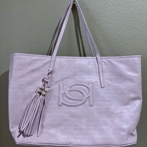 Bebe tote